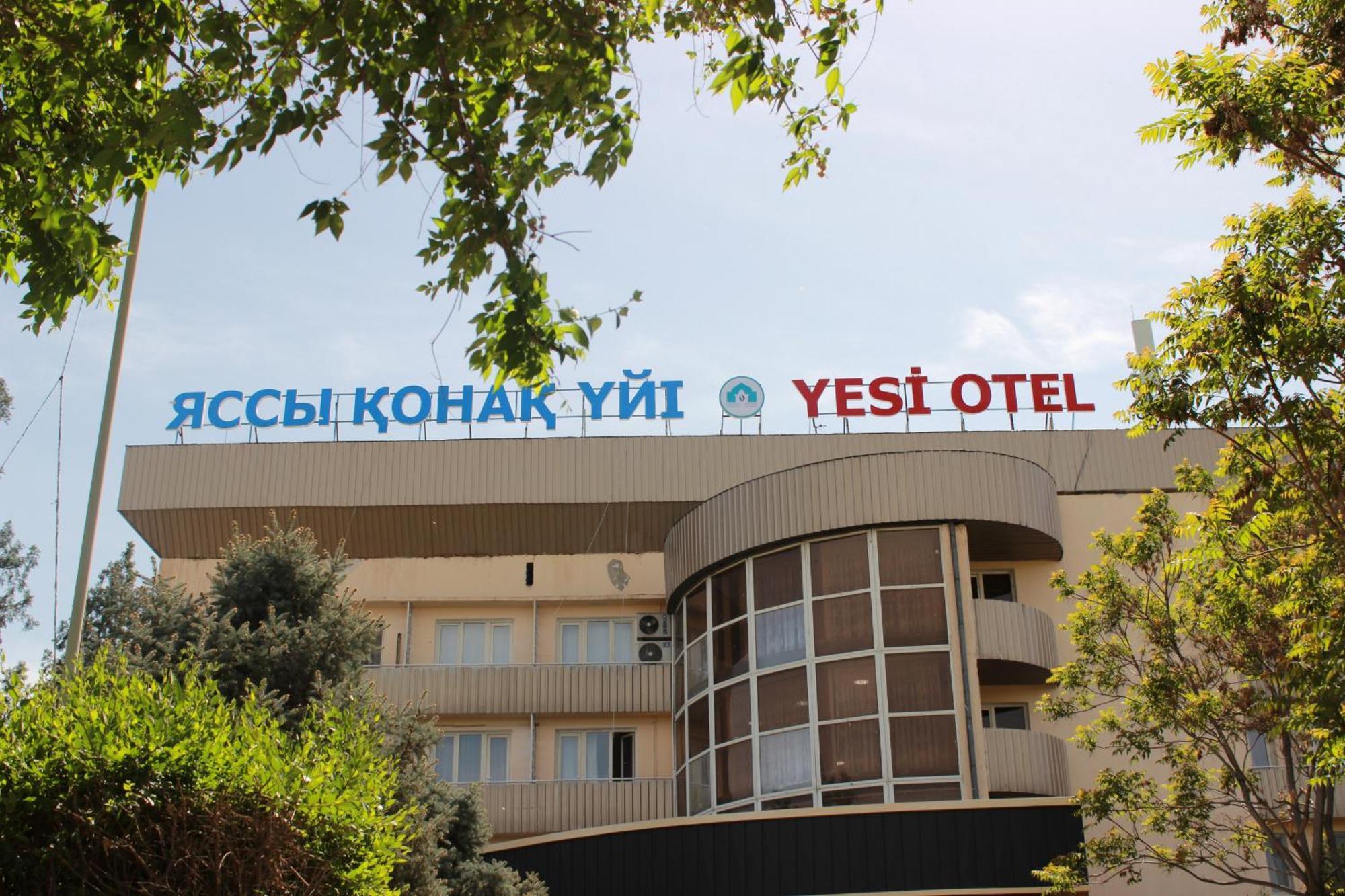Yassy Hotel, Turkistan Buitenkant foto